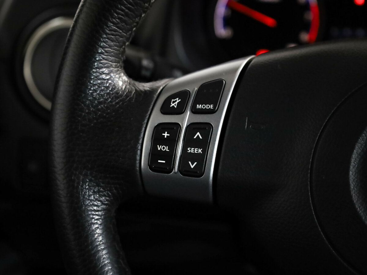 Купить Suzuki SX4 с пробегом. Фото: #8