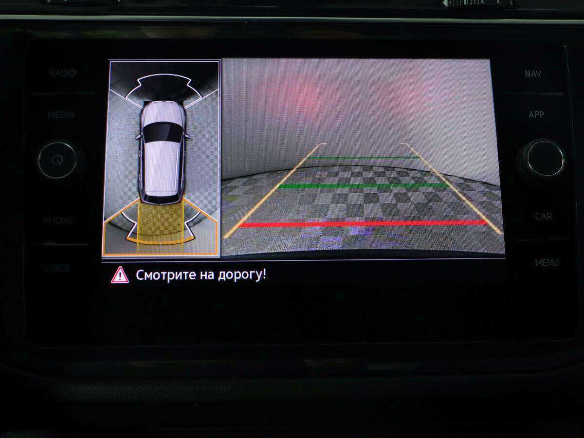 Купить Volkswagen Tiguan с пробегом. Фото: #12