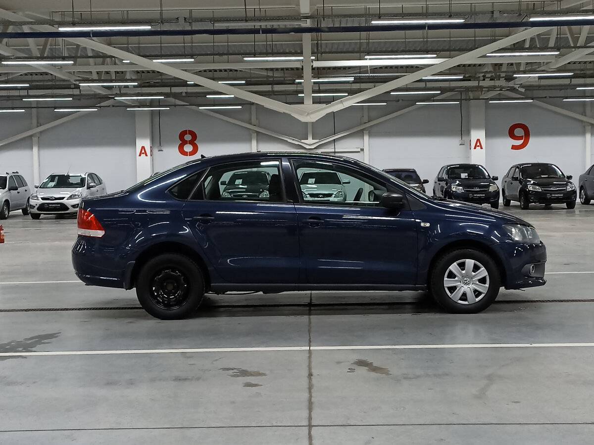 Купить Volkswagen Polo с пробегом. Фото: #3