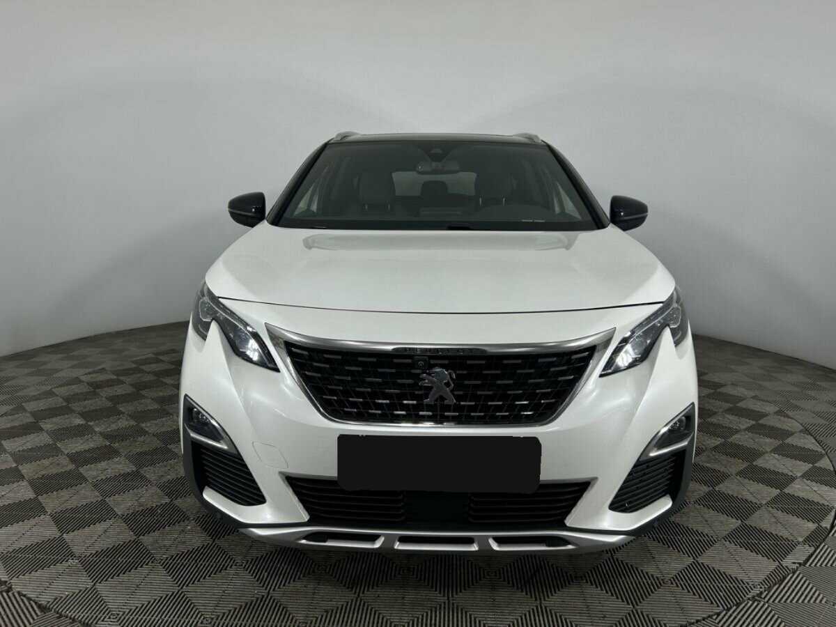 Купить Peugeot 5008 с пробегом. Фото: #1