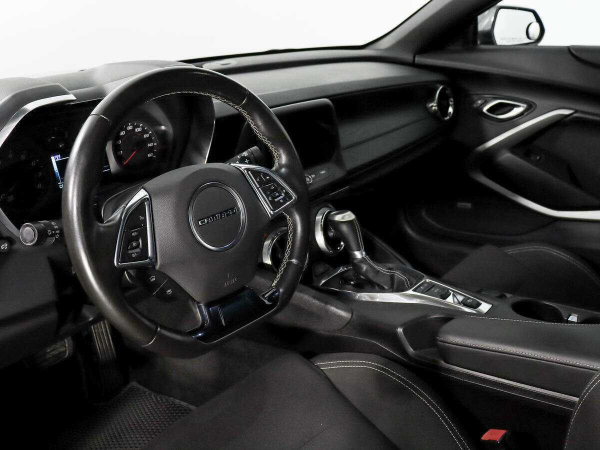 Купить Chevrolet Camaro с пробегом. Фото: #7