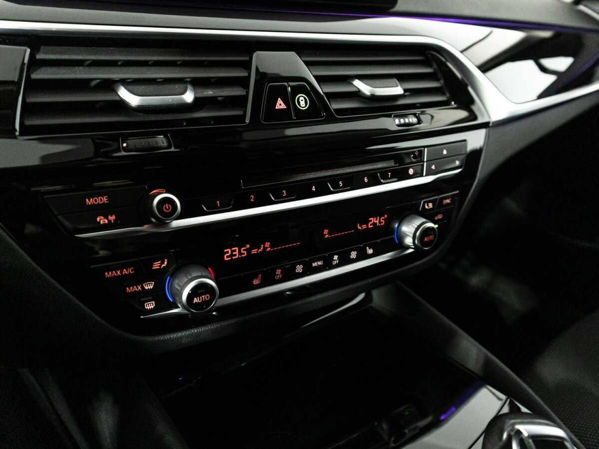 Купить BMW 5 серии с пробегом. Фото: #17