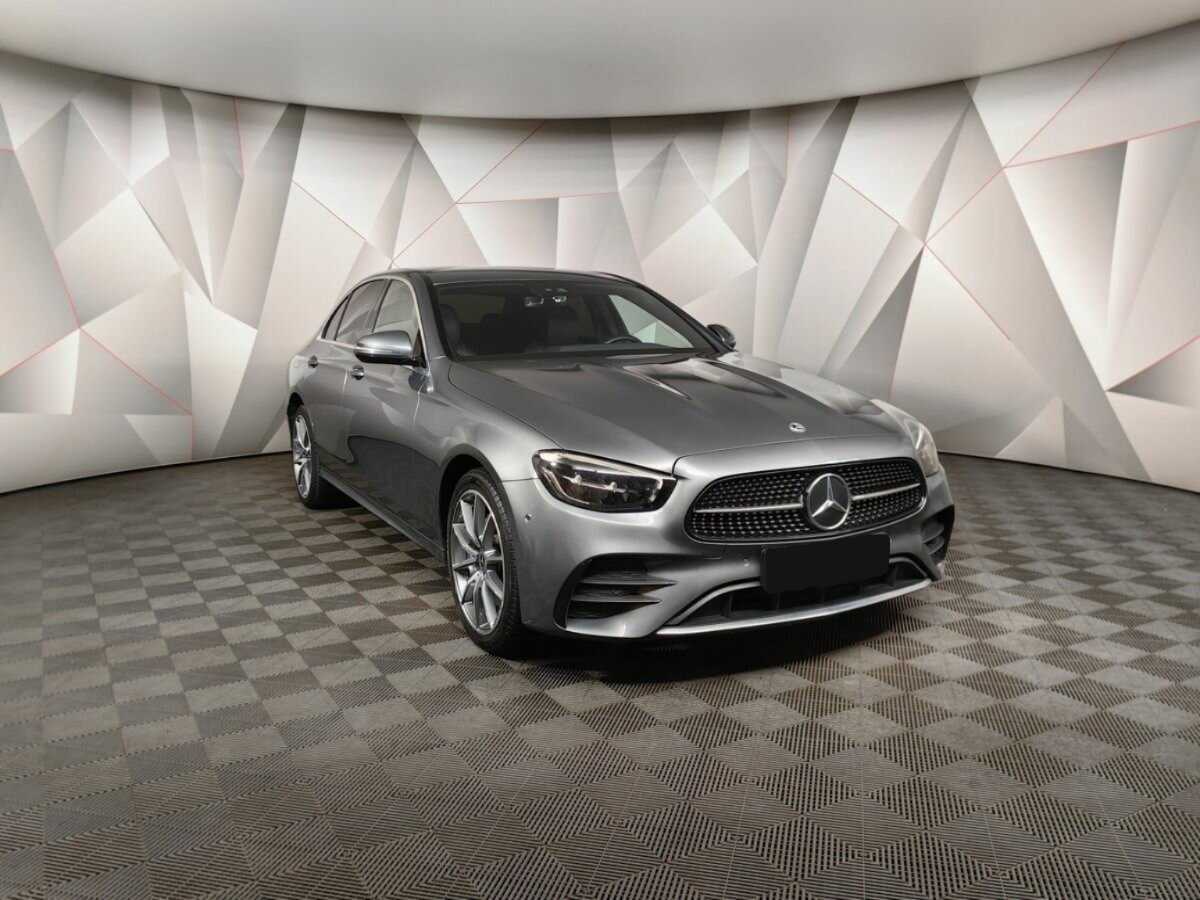 Купить Mercedes-Benz E-Класс с пробегом. Фото: #2