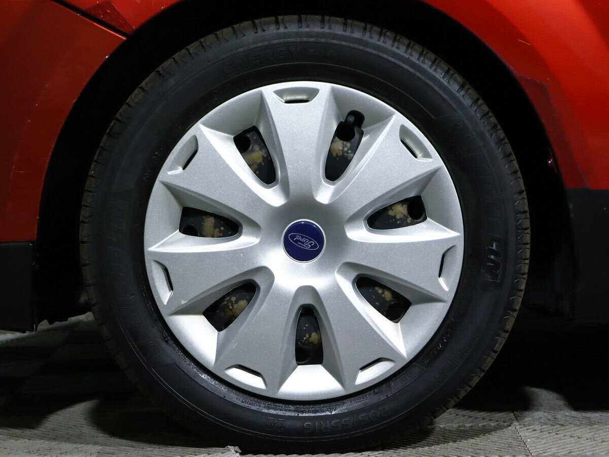 Купить Ford Focus с пробегом. Фото: #14