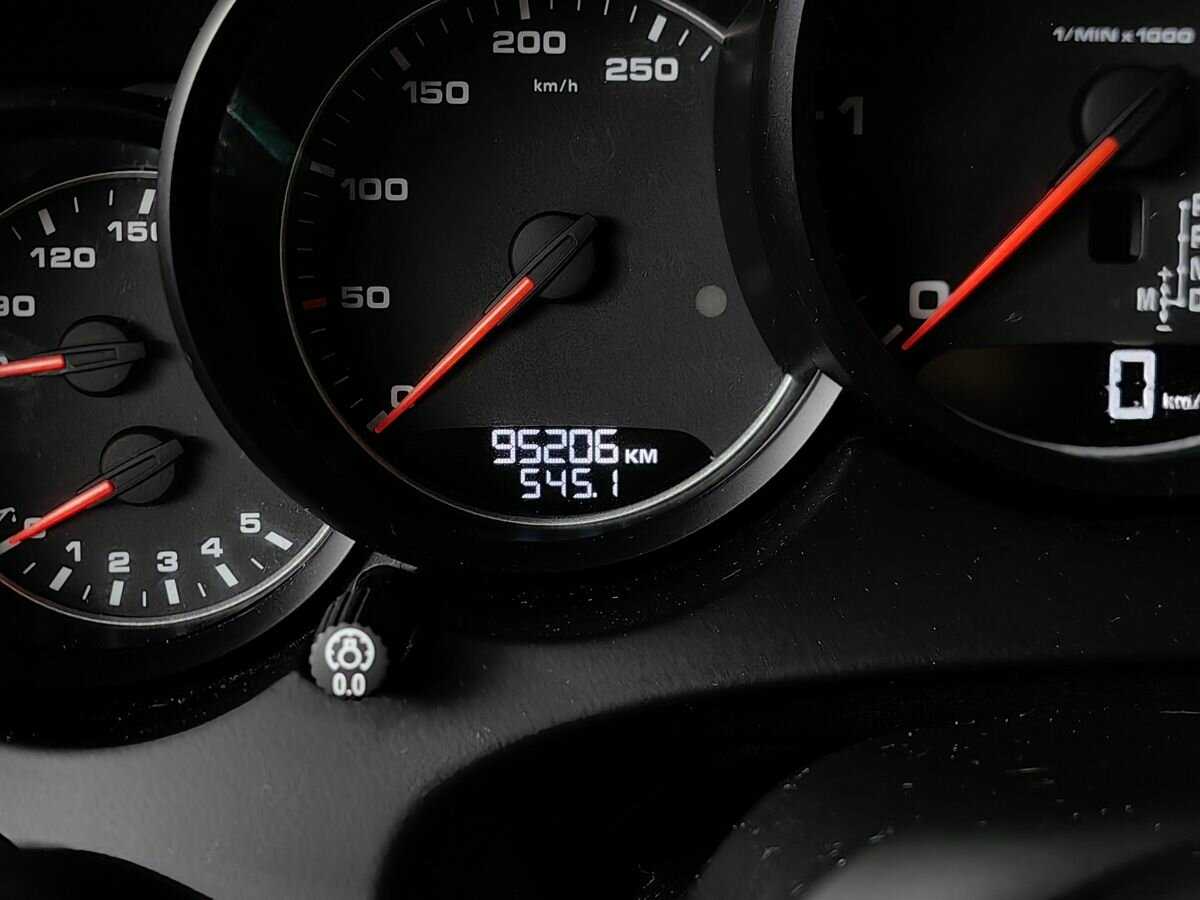 Купить Porsche Cayenne с пробегом. Фото: #16