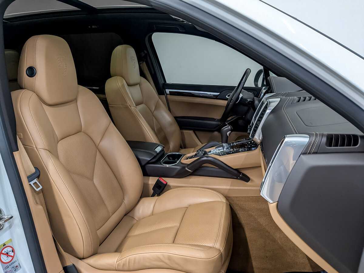 Купить Porsche Cayenne с пробегом. Фото: #23