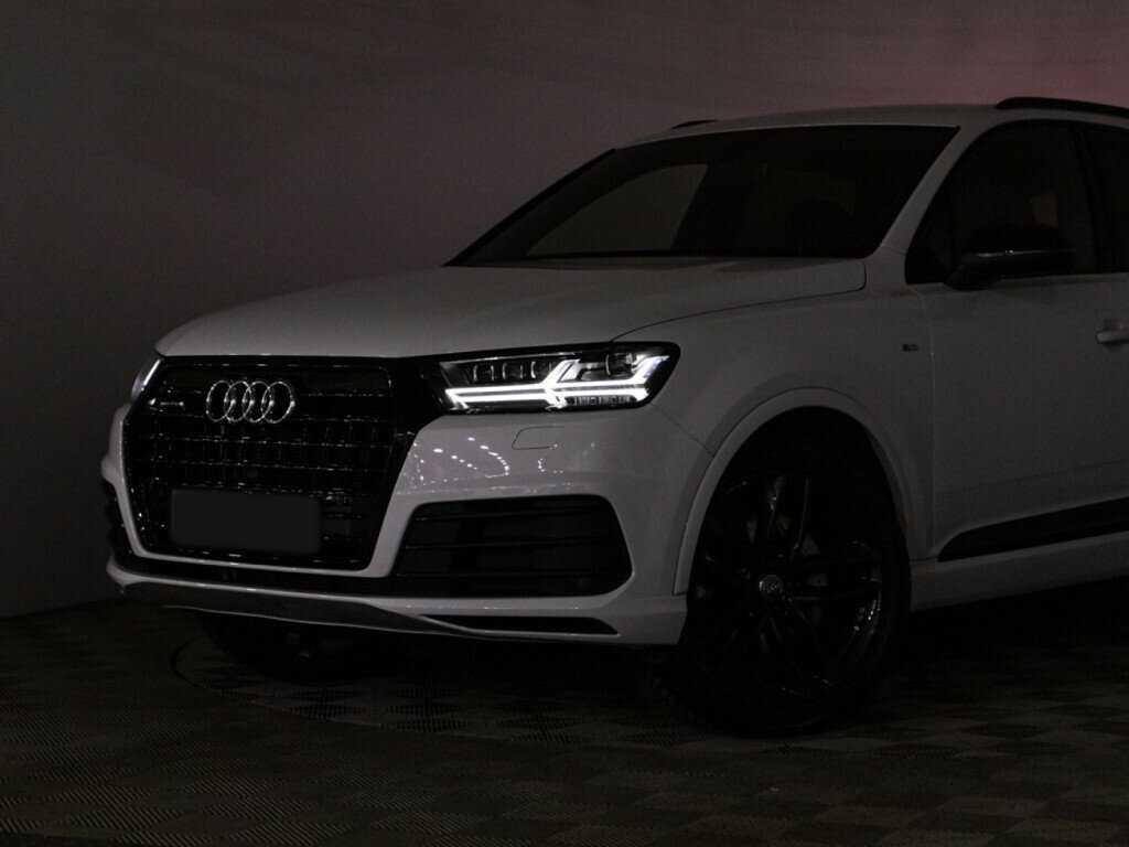 Купить Audi Q7 с пробегом. Фото: #24