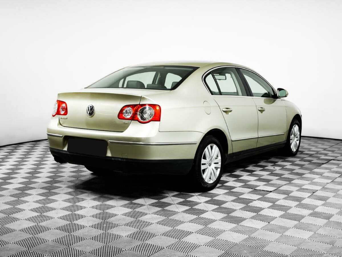 Купить Volkswagen Passat с пробегом. Фото: #4