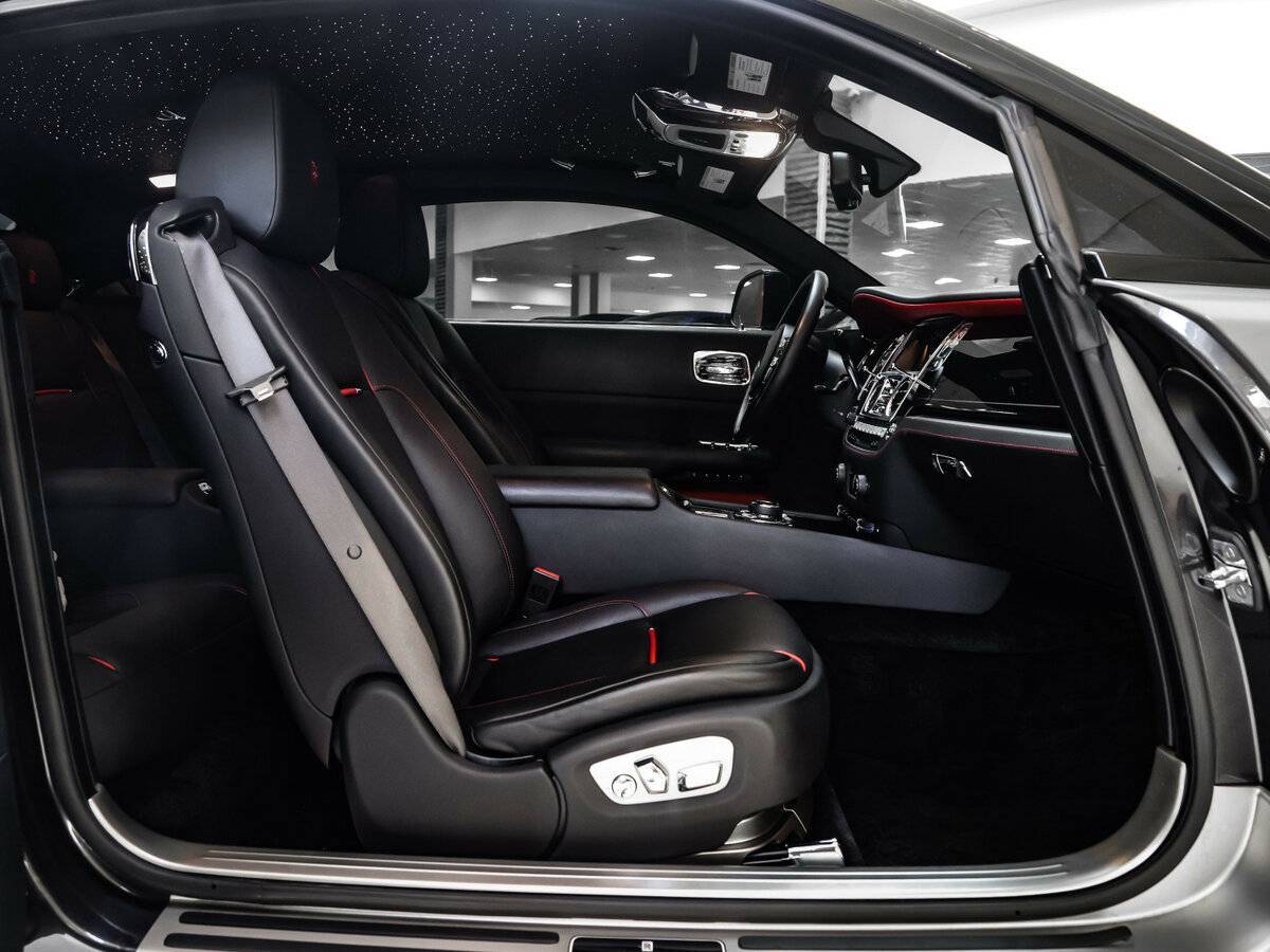Купить Rolls-Royce Wraith с пробегом. Фото: #31