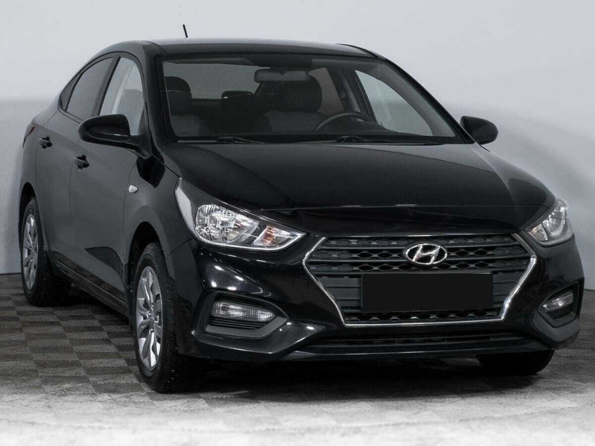 Купить Hyundai Solaris с пробегом. Фото: #2