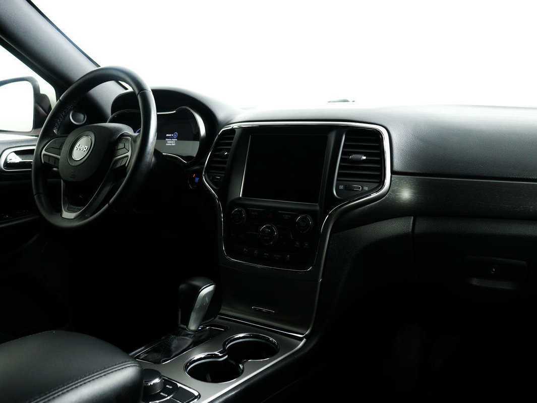Купить Jeep Grand Cherokee с пробегом. Фото: #8
