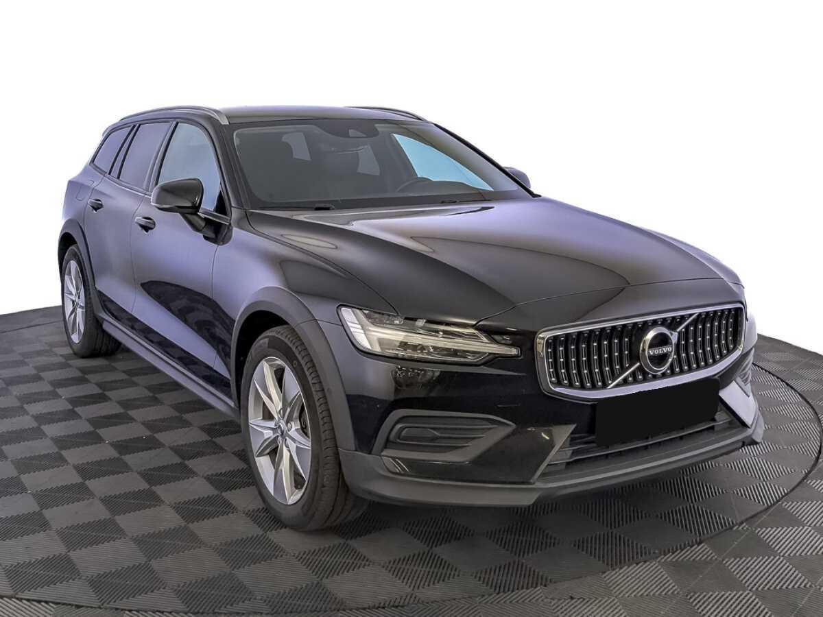 Купить Volvo V60 Cross Country с пробегом. Фото: #2