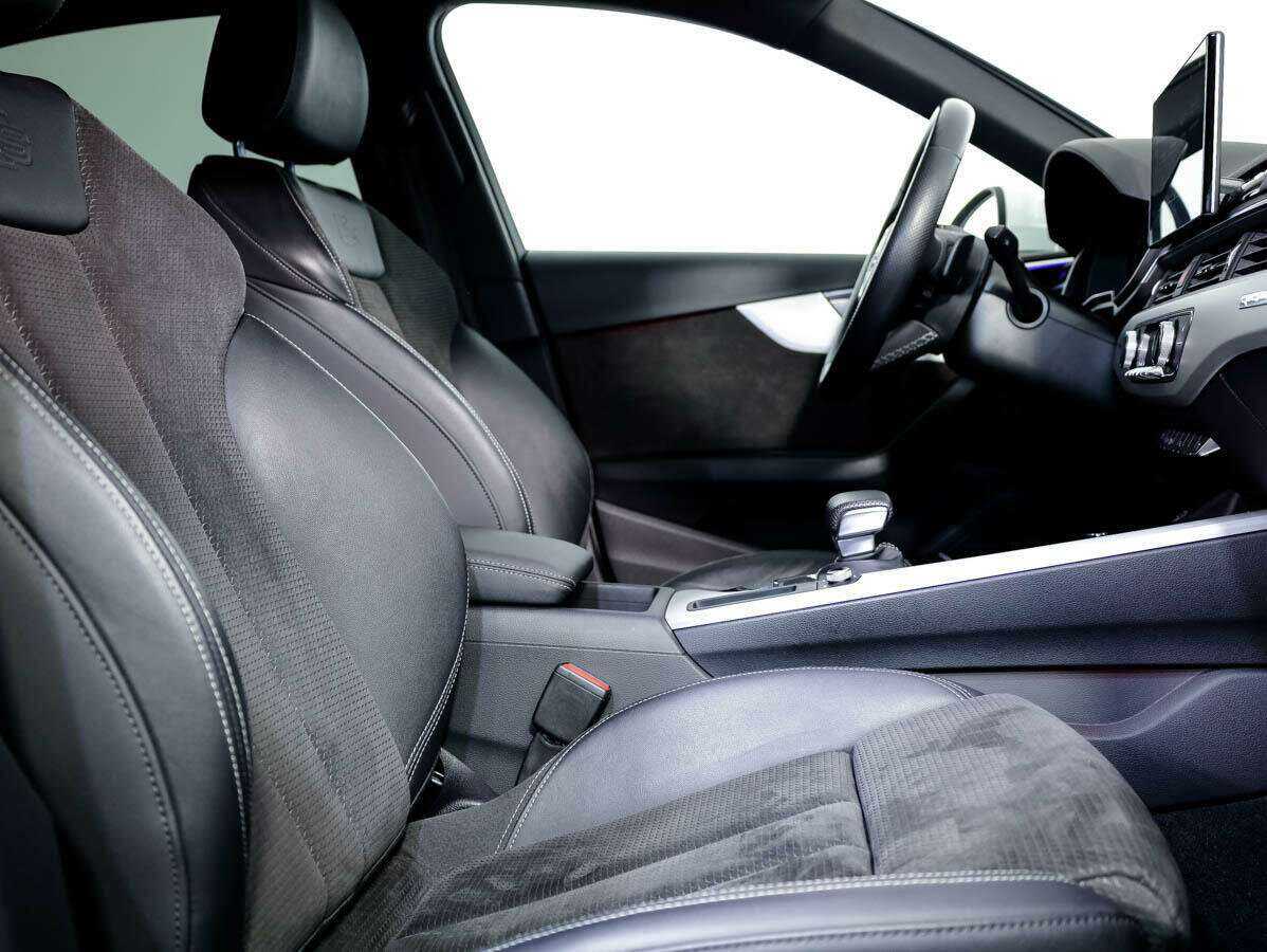 Купить Audi A4 с пробегом. Фото: #10