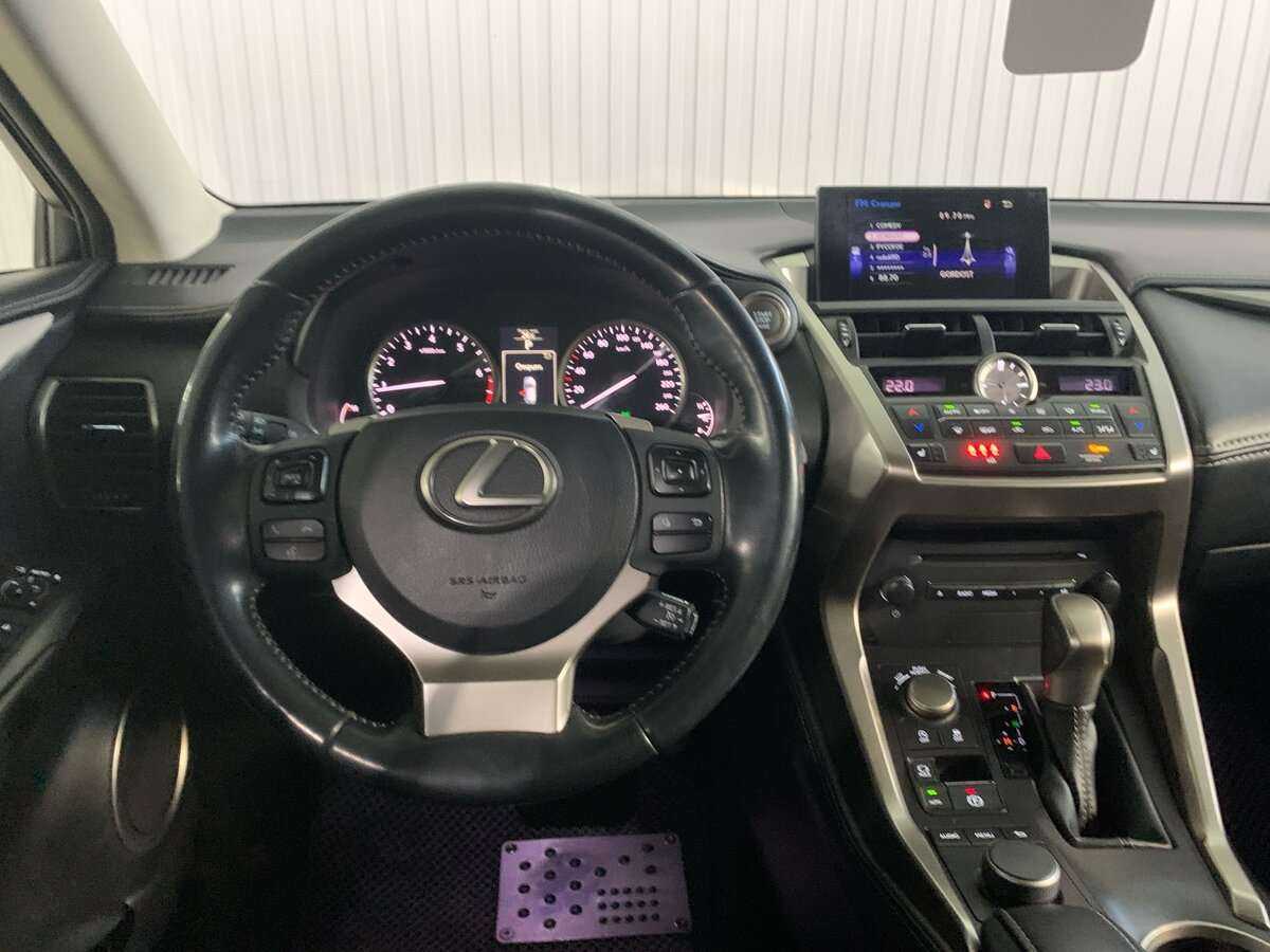 Купить Lexus NX с пробегом. Фото: #9