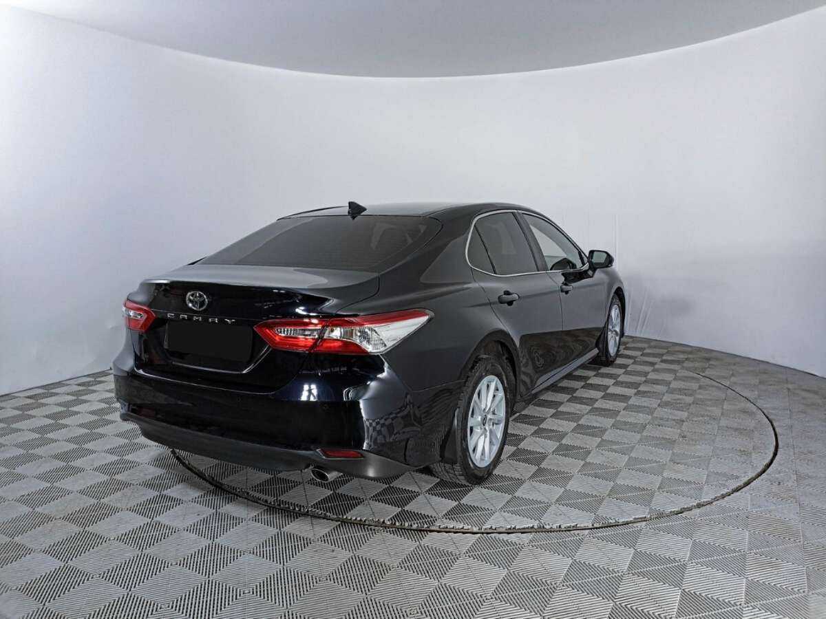 Купить Toyota Camry с пробегом. Фото: #4