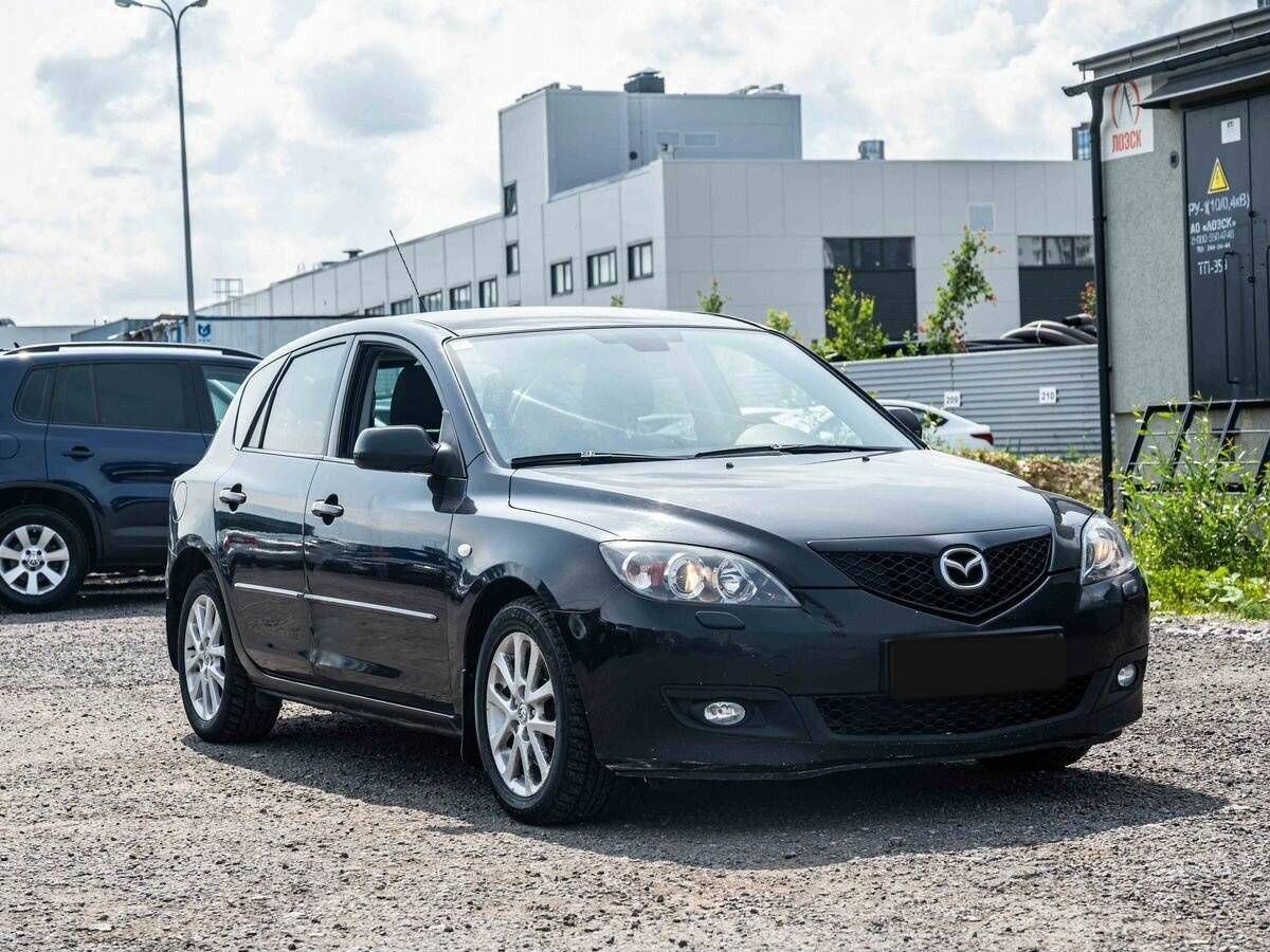 Купить Mazda 3 с пробегом. Фото: #2