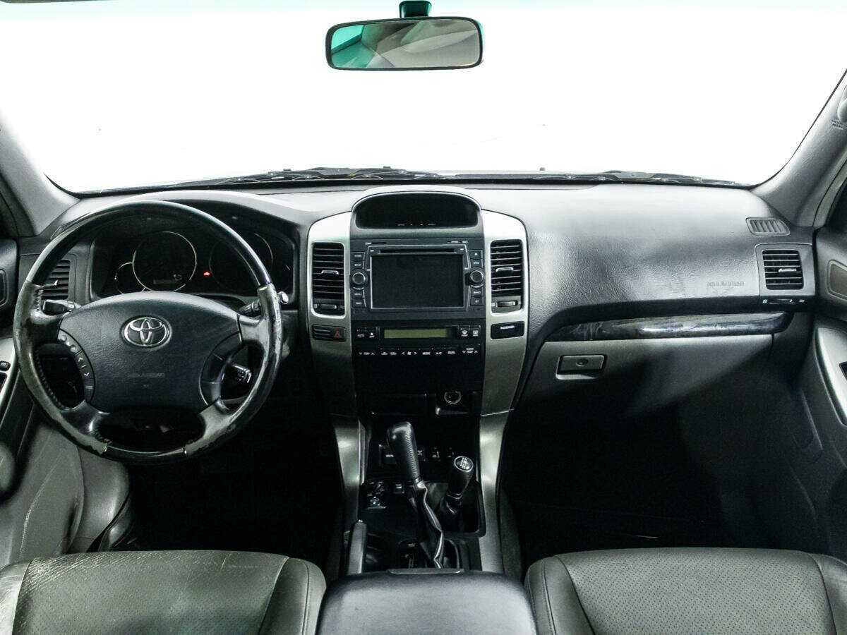 Купить Toyota Land Cruiser Prado с пробегом. Фото: #11
