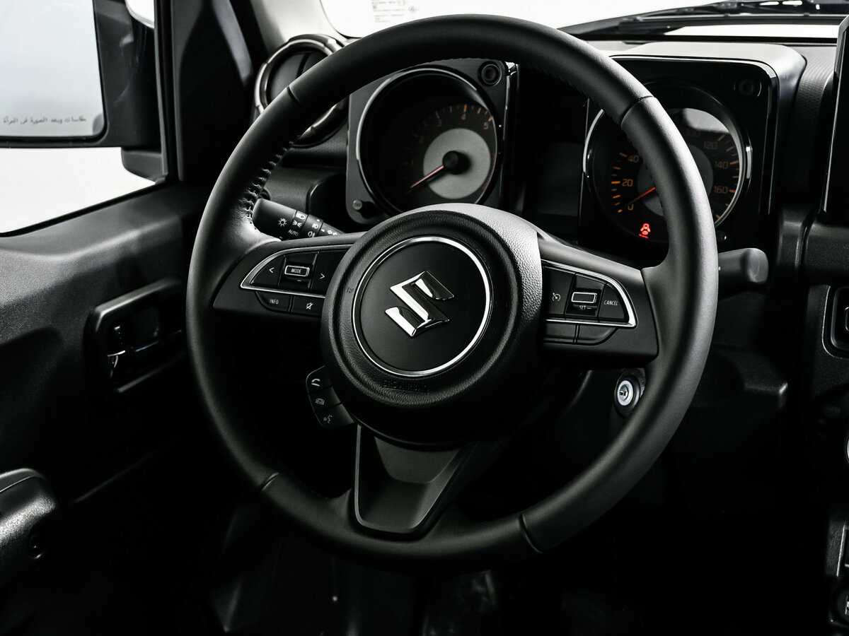 Купить Suzuki Jimny с пробегом. Фото: #13