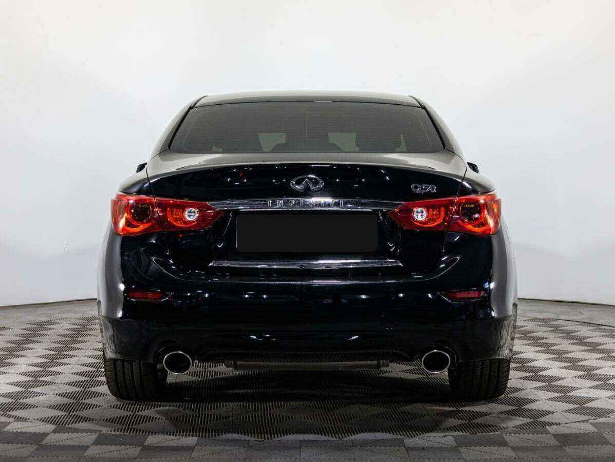 Купить Infiniti Q50 с пробегом. Фото: #4