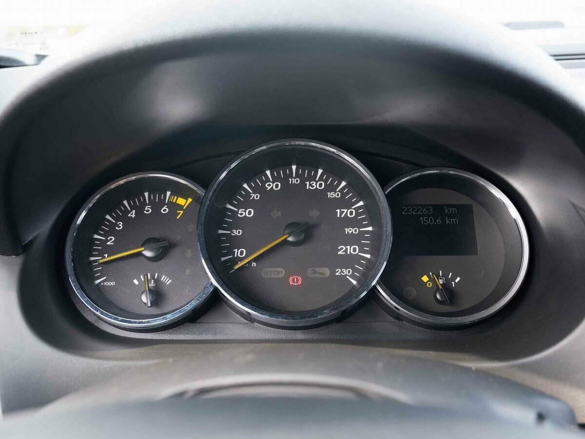 Купить Renault Fluence с пробегом. Фото: #14