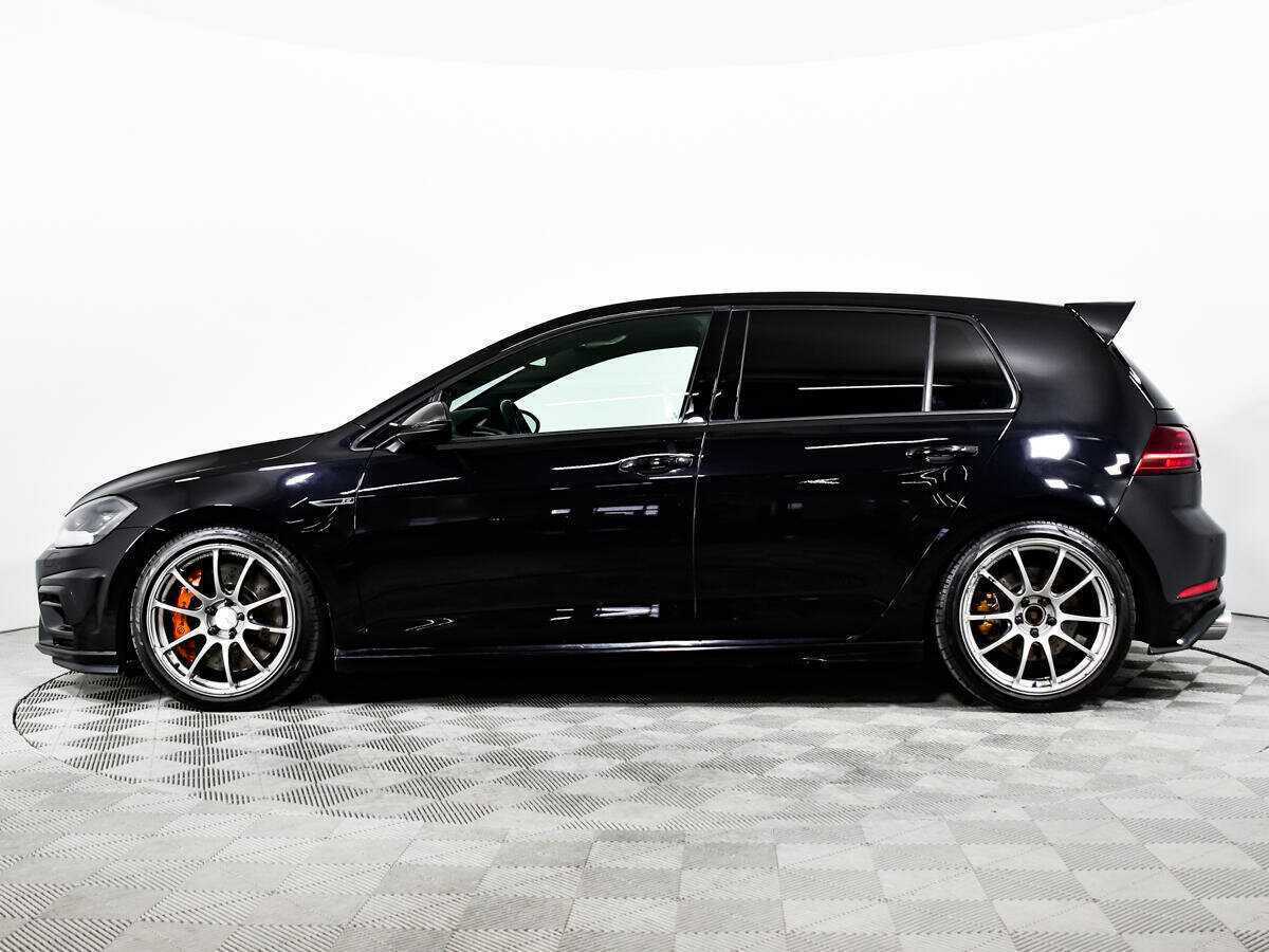 Купить Volkswagen Golf R с пробегом. Фото: #7