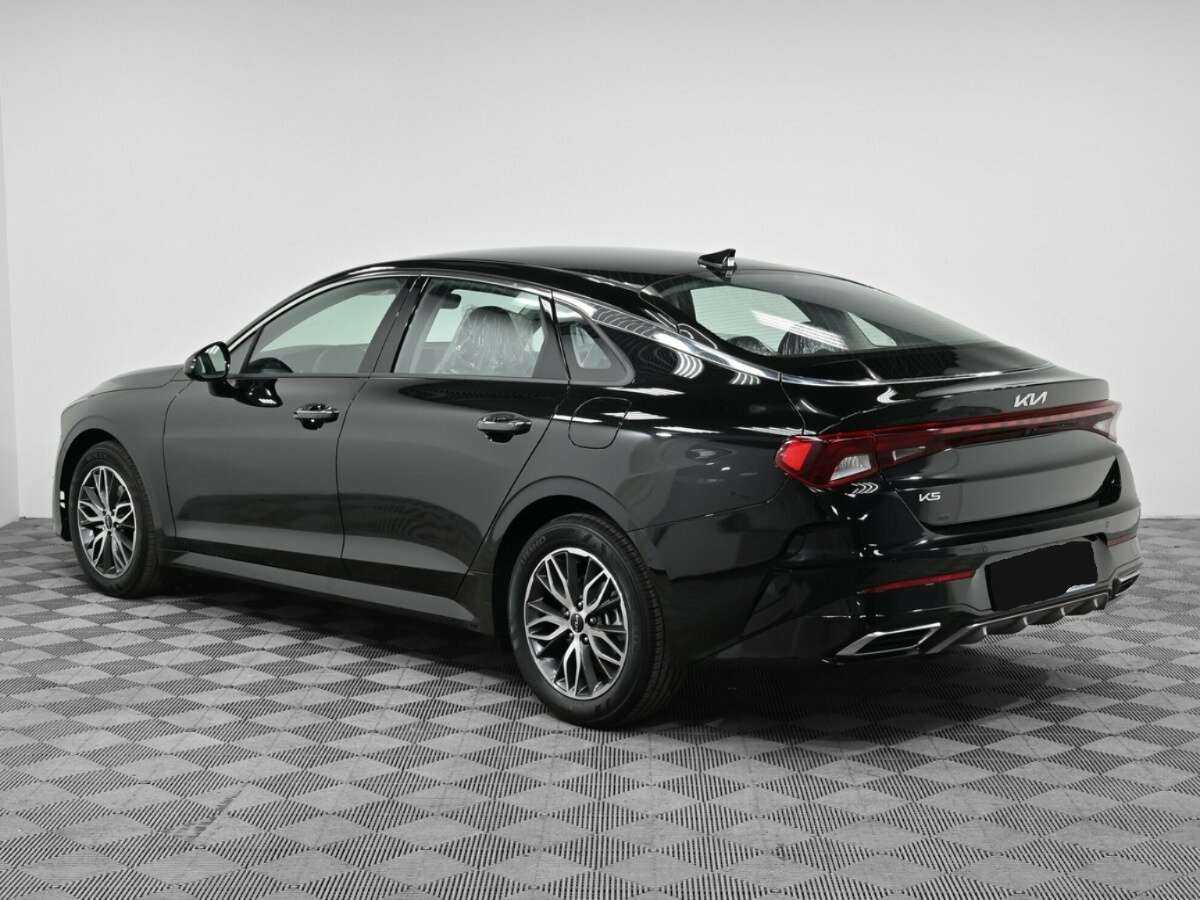 Купить Kia K5 с пробегом. Фото: #3