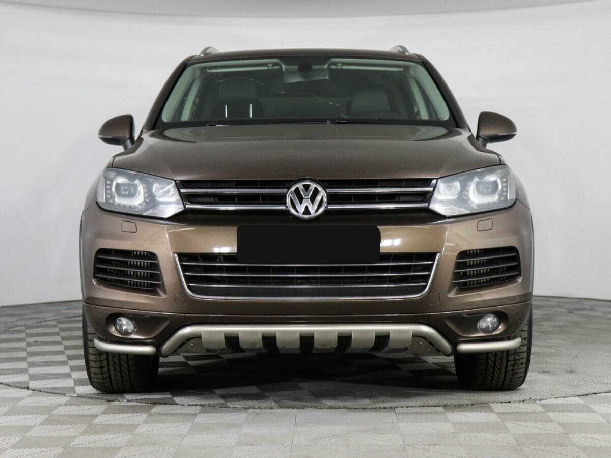 Купить Volkswagen Touareg с пробегом. Фото: #1