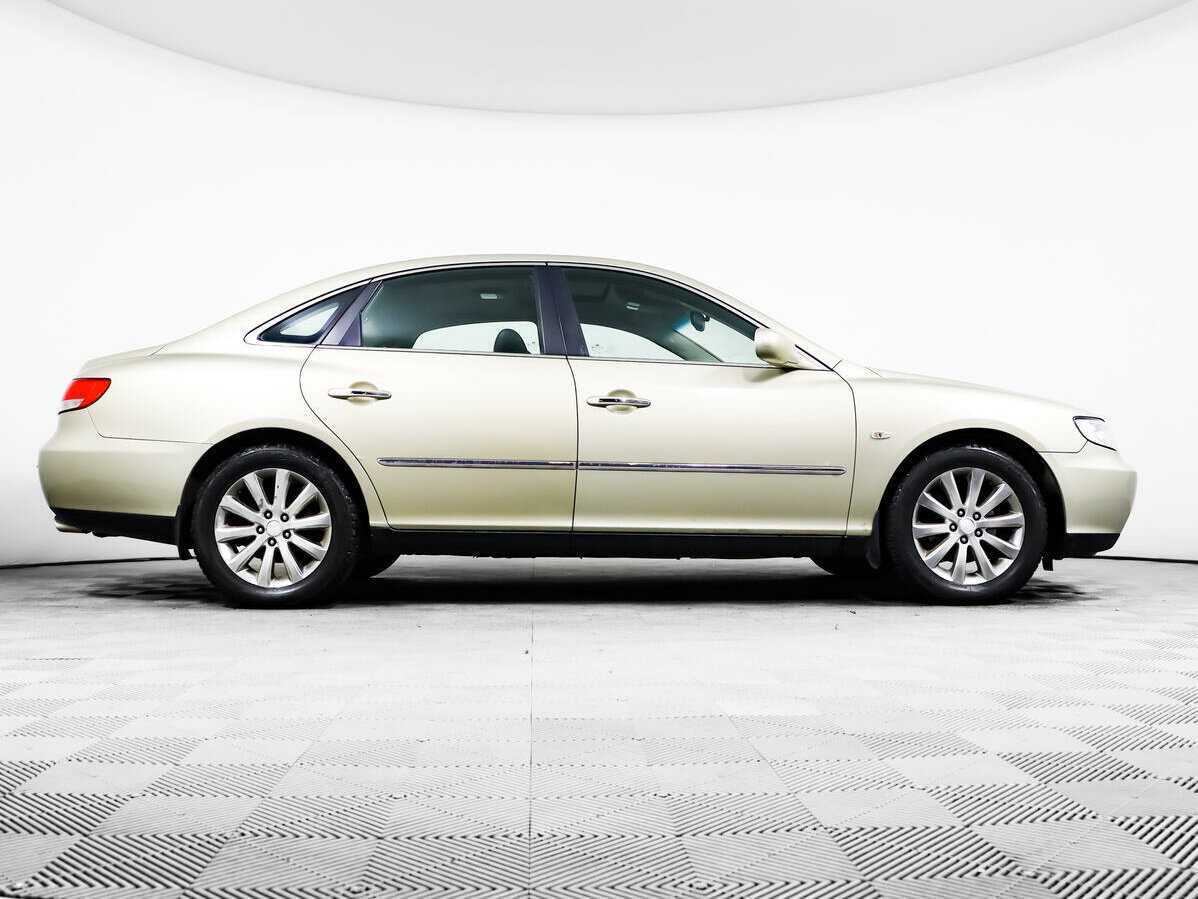 Купить Hyundai Grandeur с пробегом. Фото: #3