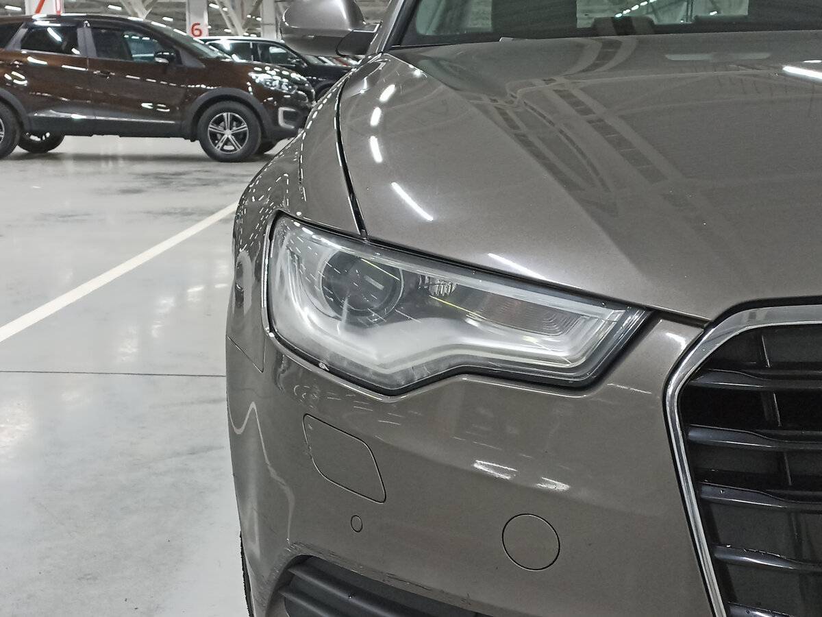Купить Audi A6 с пробегом. Фото: #16