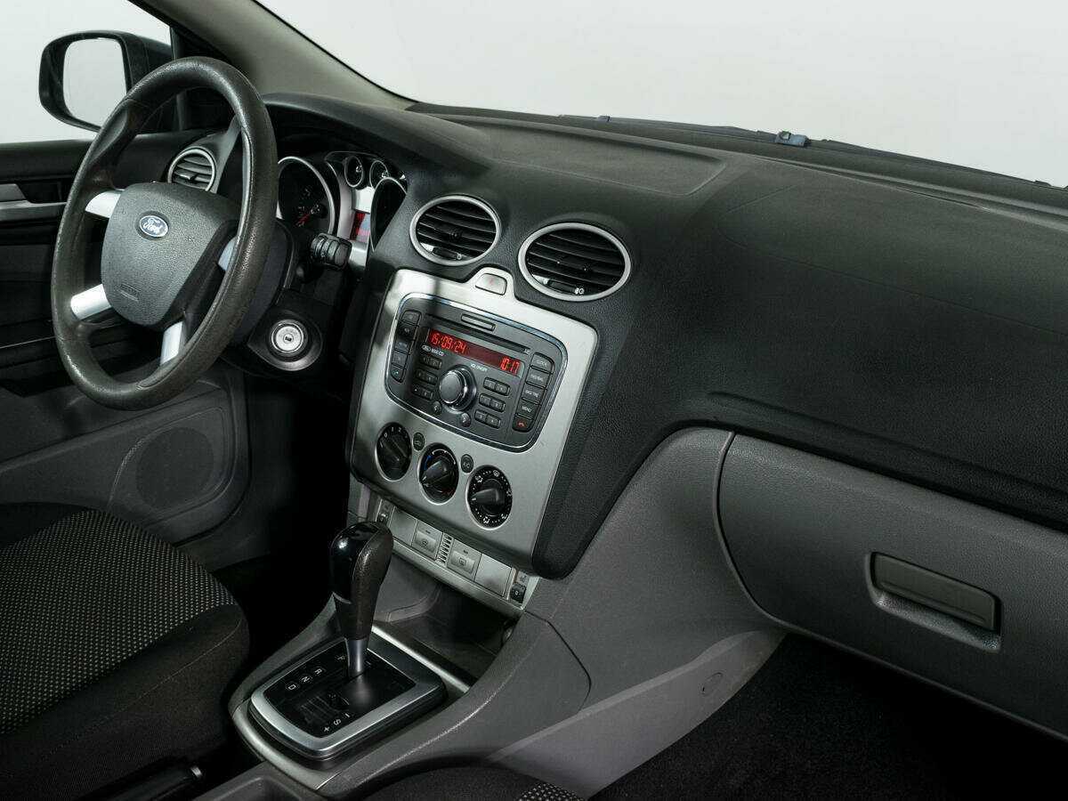 Купить Ford Focus с пробегом. Фото: #8