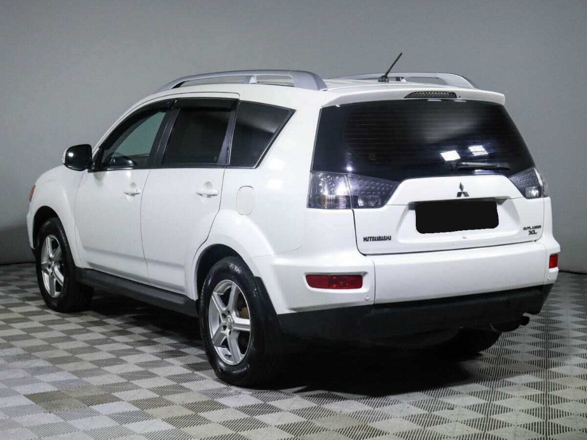 Купить Mitsubishi Outlander с пробегом. Фото: #6