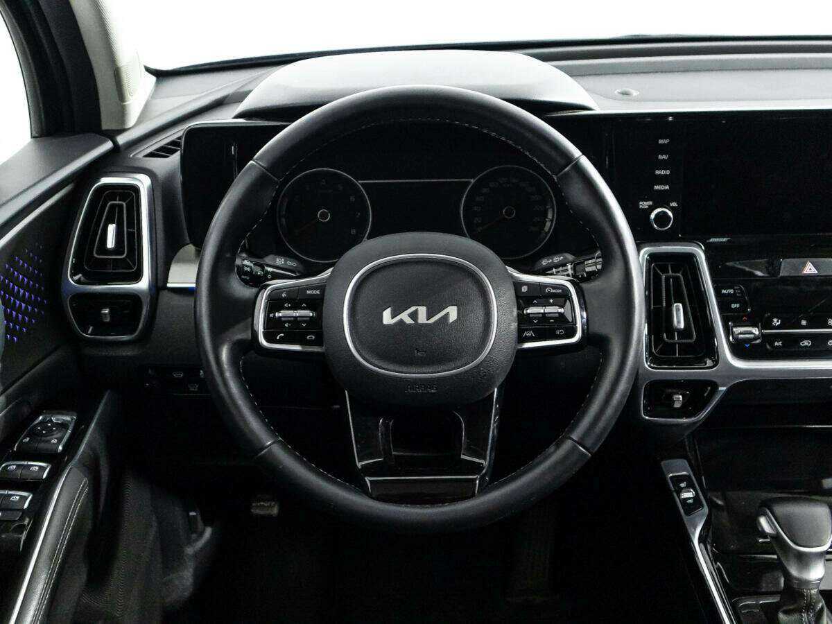 Купить Kia Sorento с пробегом. Фото: #24
