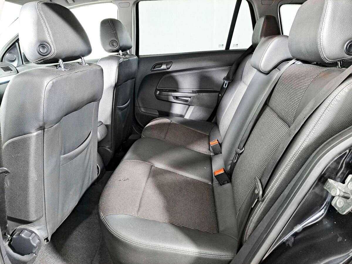 Купить Opel Astra с пробегом. Фото: #9