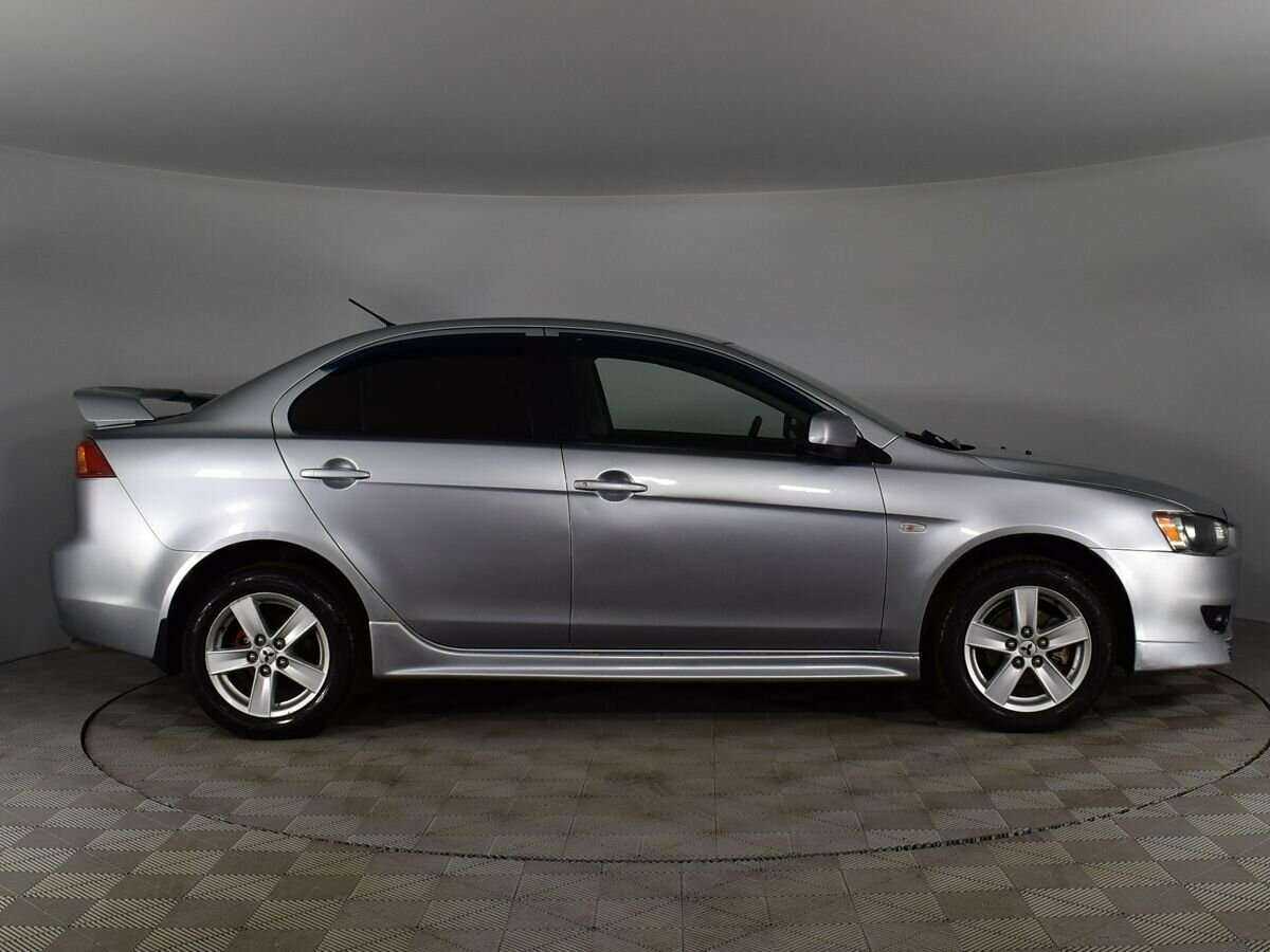 Купить Mitsubishi Lancer с пробегом. Фото: #4