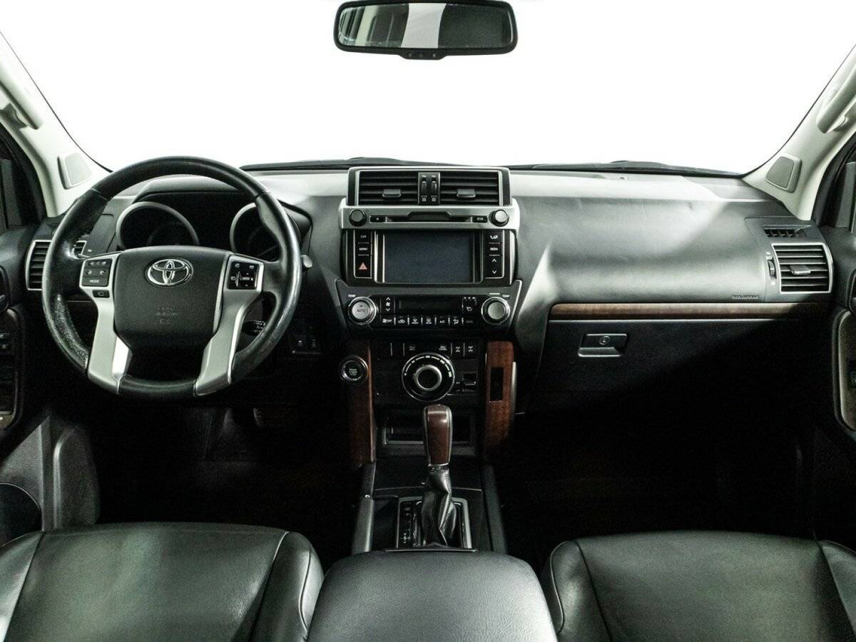 Купить Toyota Land Cruiser Prado с пробегом. Фото: #12