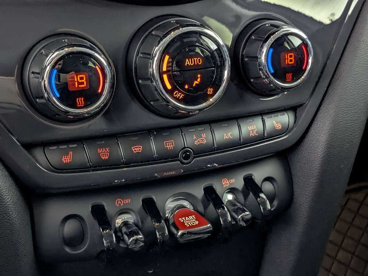 Купить Mini Countryman с пробегом. Фото: #21