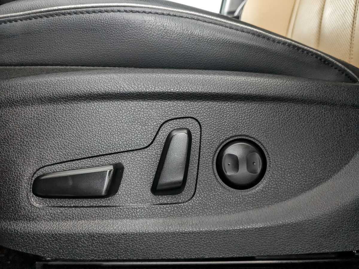 Купить Hyundai Santa Fe с пробегом. Фото: #22