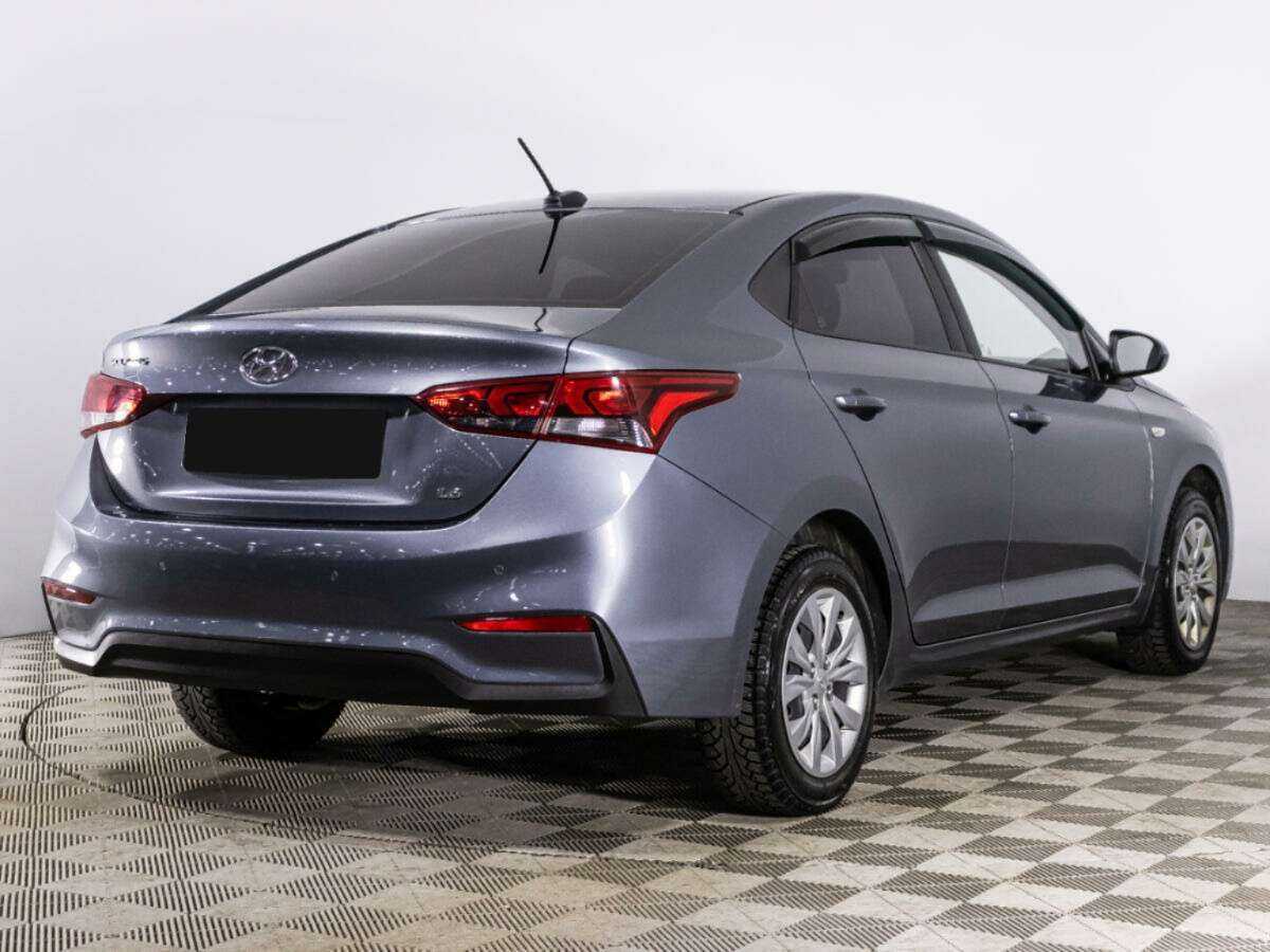 Купить Hyundai Solaris с пробегом. Фото: #4