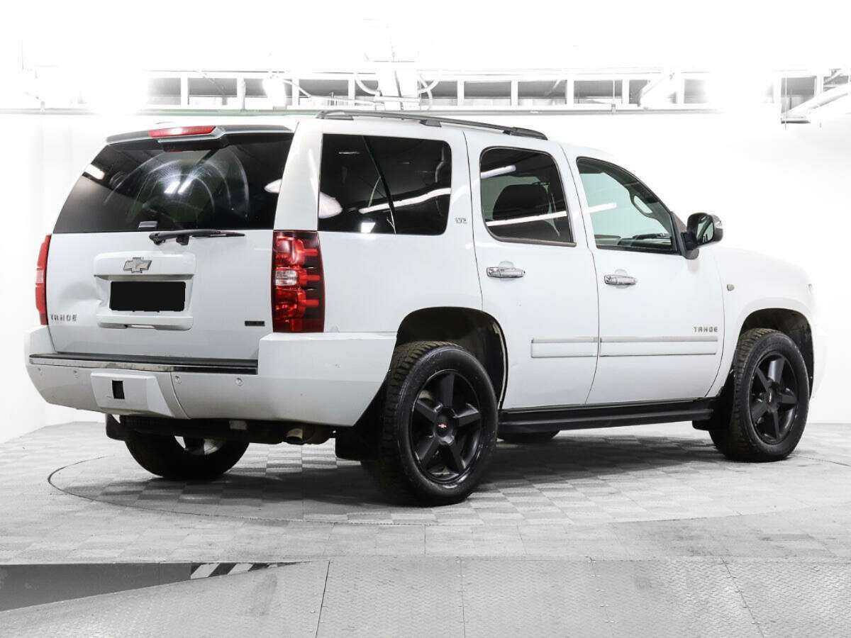 Купить Chevrolet Tahoe с пробегом. Фото: #4