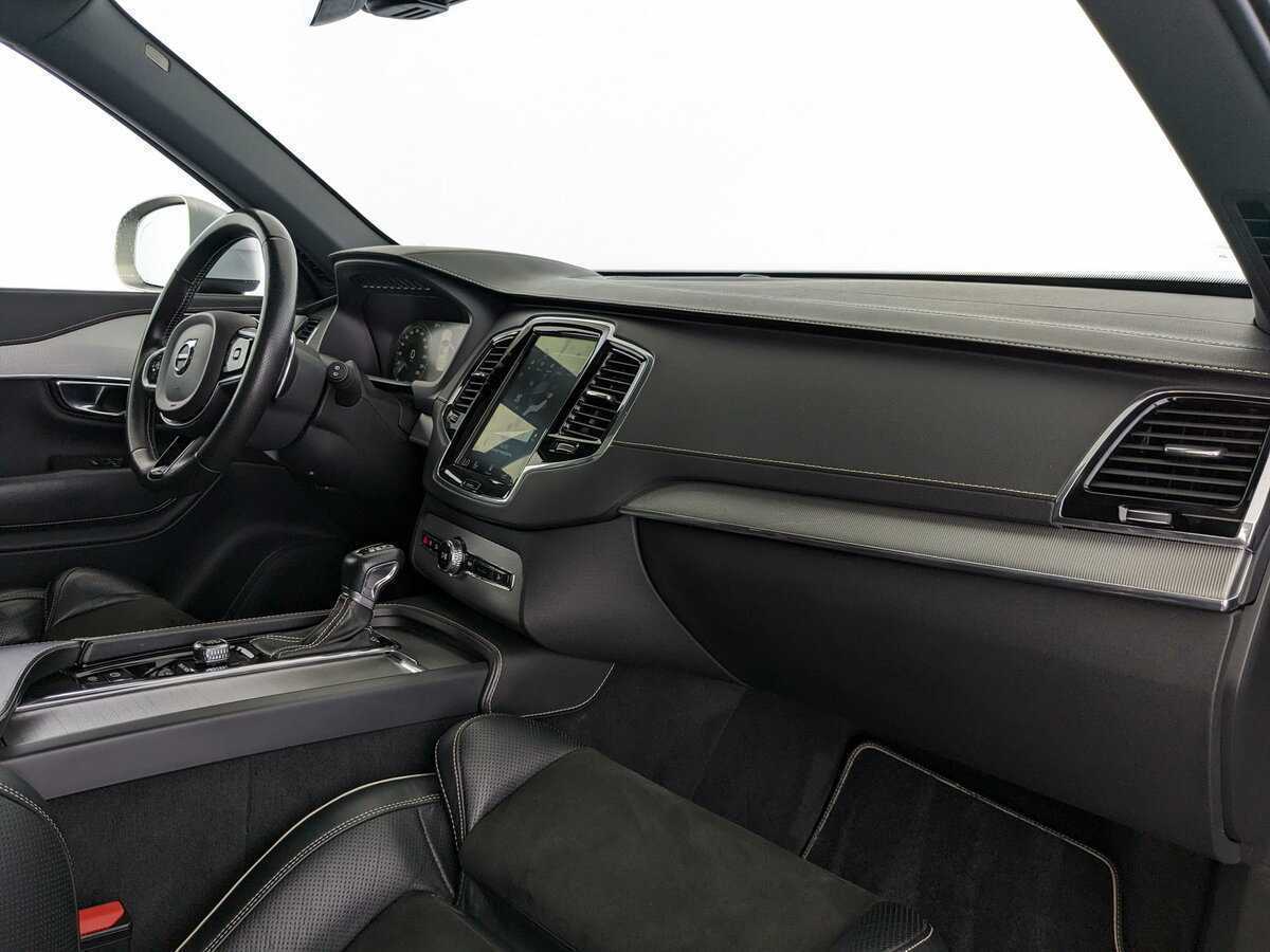Купить Volvo XC90 с пробегом. Фото: #8