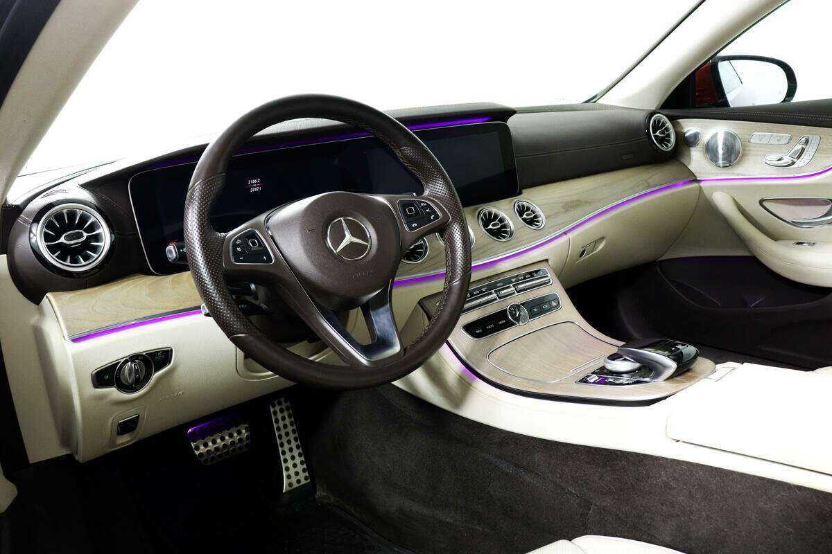 Купить Mercedes-Benz E-Класс с пробегом. Фото: #11