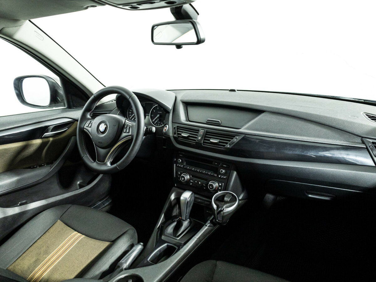 Купить BMW X1 с пробегом. Фото: #8