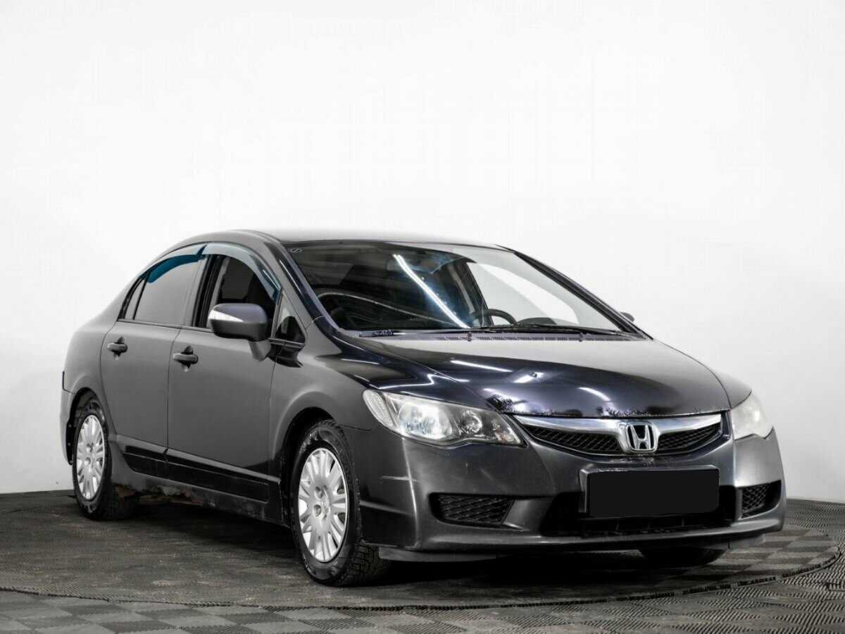 Купить Honda Civic с пробегом. Фото: #2
