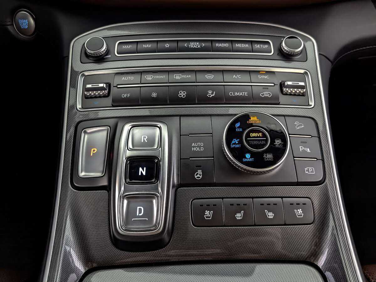Купить Hyundai Santa Fe с пробегом. Фото: #20