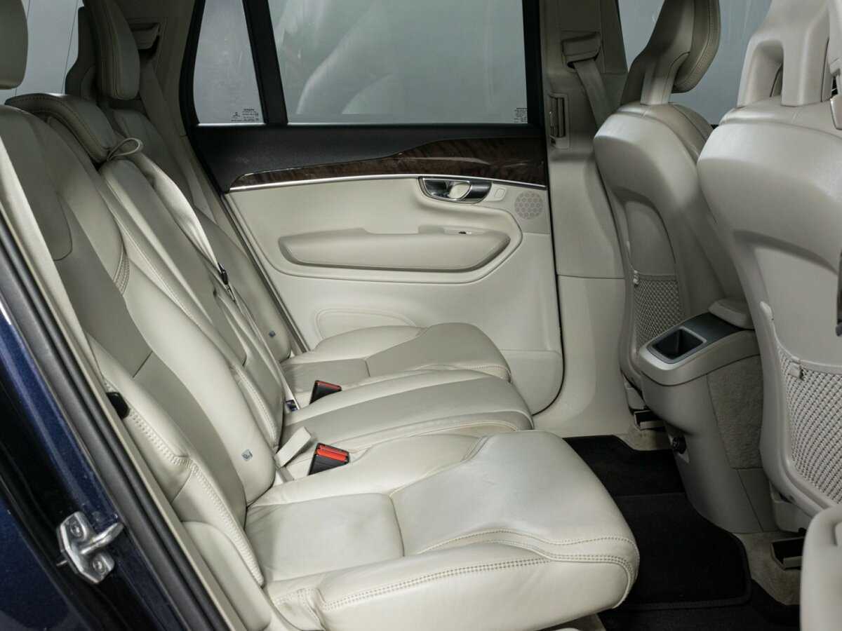 Купить Volvo XC90 с пробегом. Фото: #9