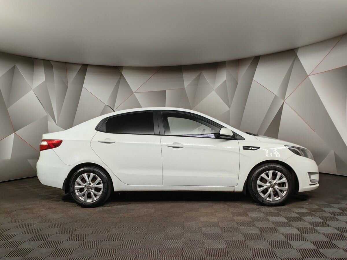 Купить Kia Rio с пробегом. Фото: #5