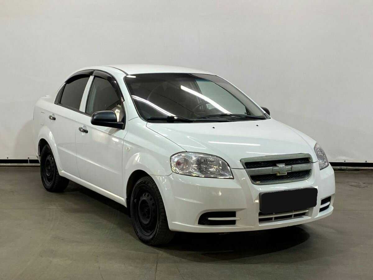 Купить Chevrolet Aveo с пробегом. Фото: #2