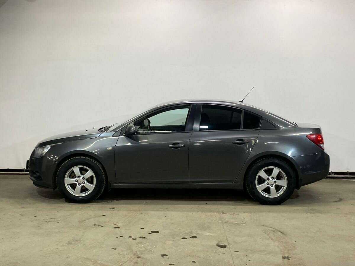 Купить Chevrolet Cruze с пробегом. Фото: #7