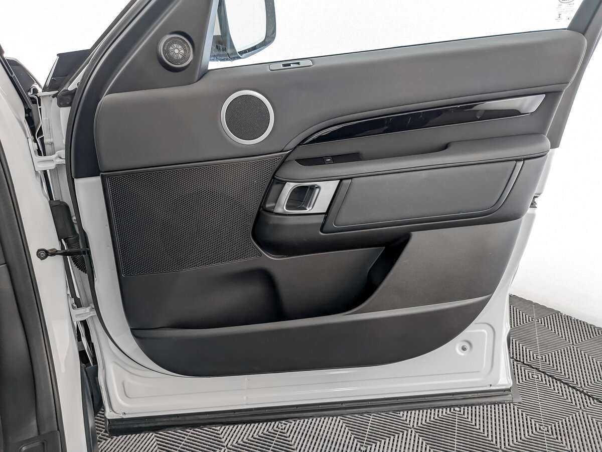 Купить Land Rover Discovery с пробегом. Фото: #18