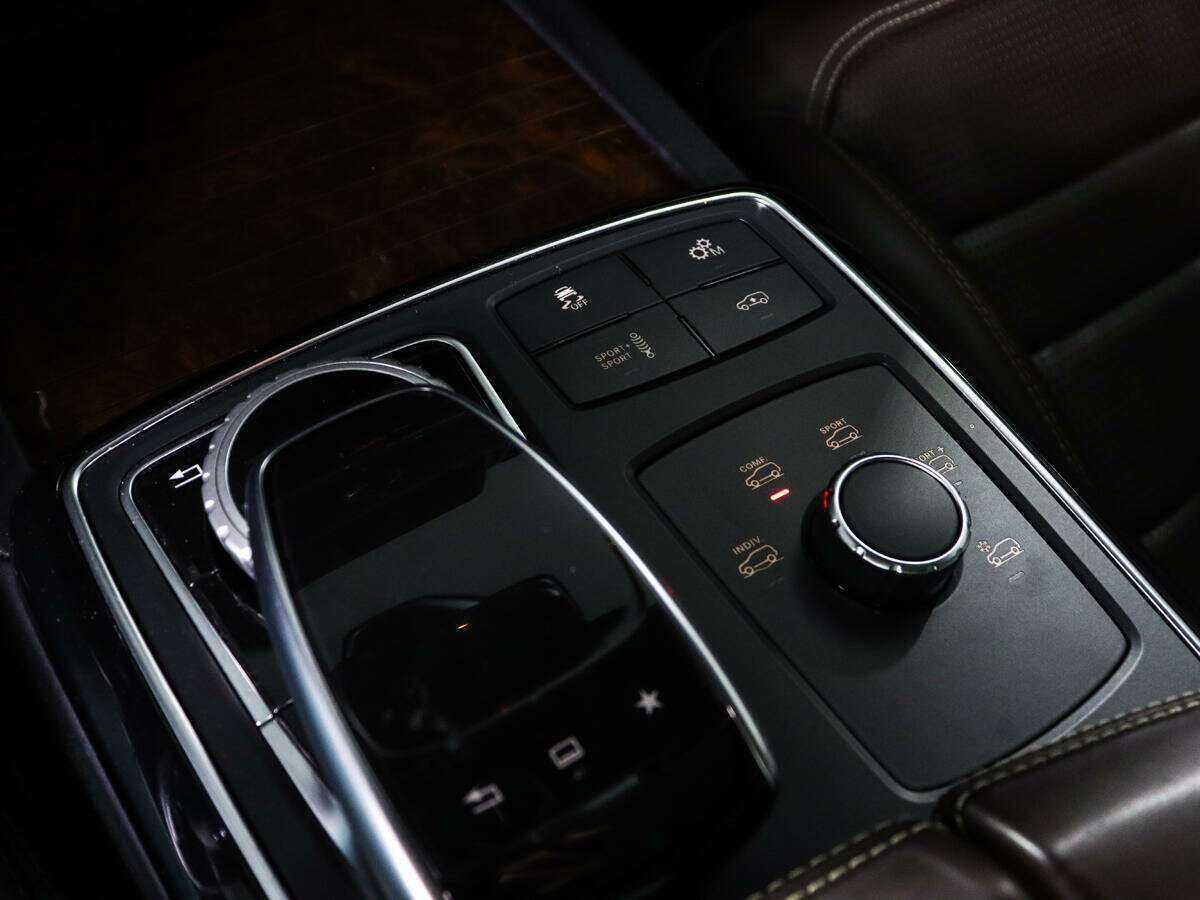 Купить Mercedes-Benz GLS AMG с пробегом. Фото: #14